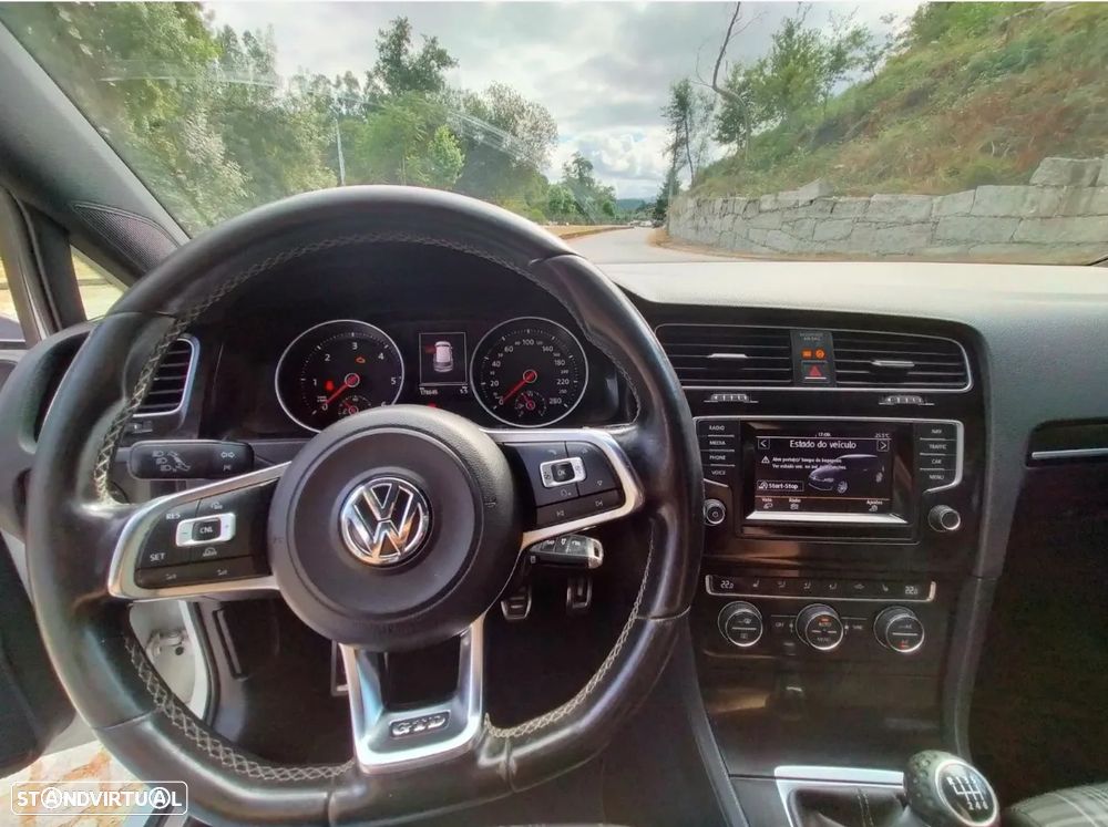 VW Golf 2.0 TDI GTD - 15