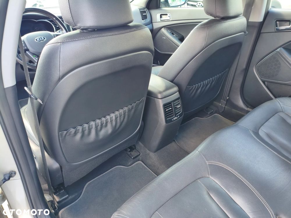 Kia Optima - 21