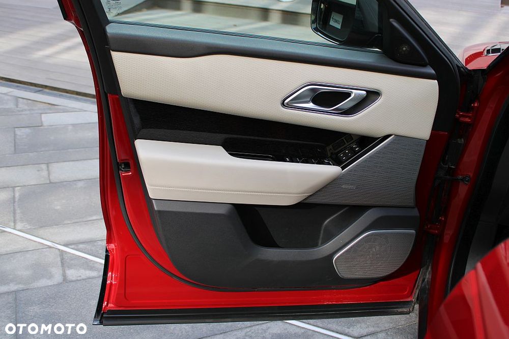 Land Rover Range Rover Velar - 31