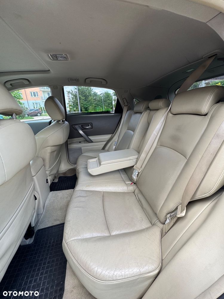 Infiniti FX - 9