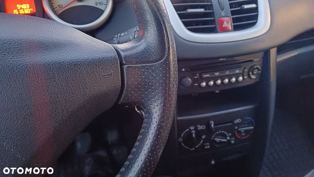 Peugeot 207 95 VTi Sport - 13