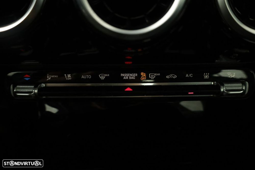 Mercedes-Benz A 250 e - 13