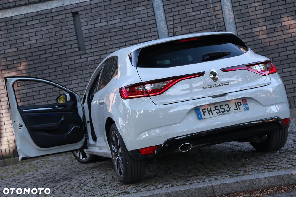 Renault Megane 1.7 Blue dCi Intens EDC - 2