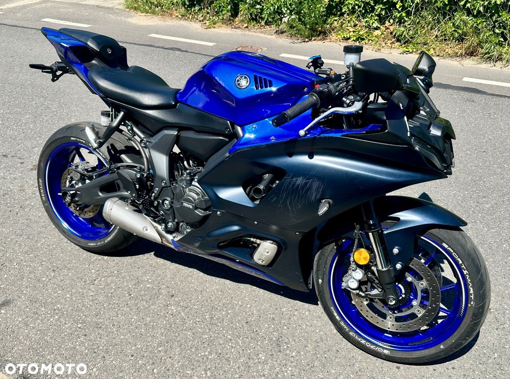 Yamaha R7 - 7