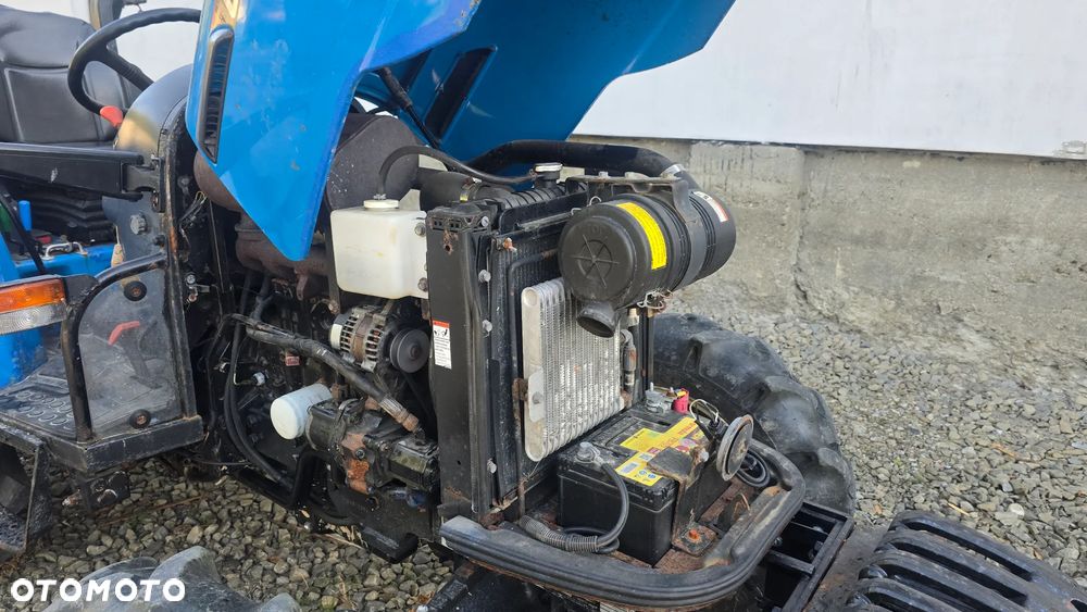 LS Traktor 48km Mtron - 8