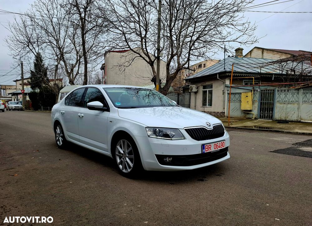 Skoda Octavia 1.4 TSI DSG Style - 5