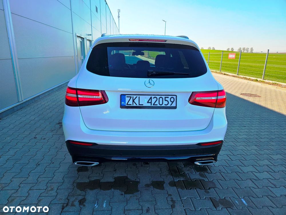 Mercedes-Benz GLC - 23