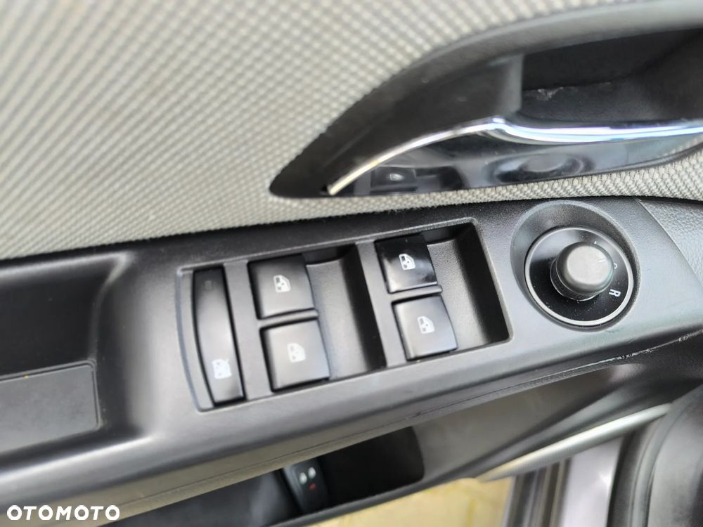 Chevrolet Cruze 1.8 LS - 16