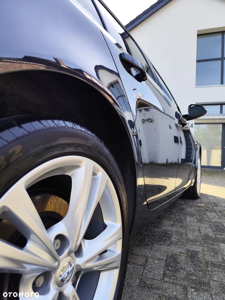 Opel Insignia 2.0 T Sport 4x4 - 9
