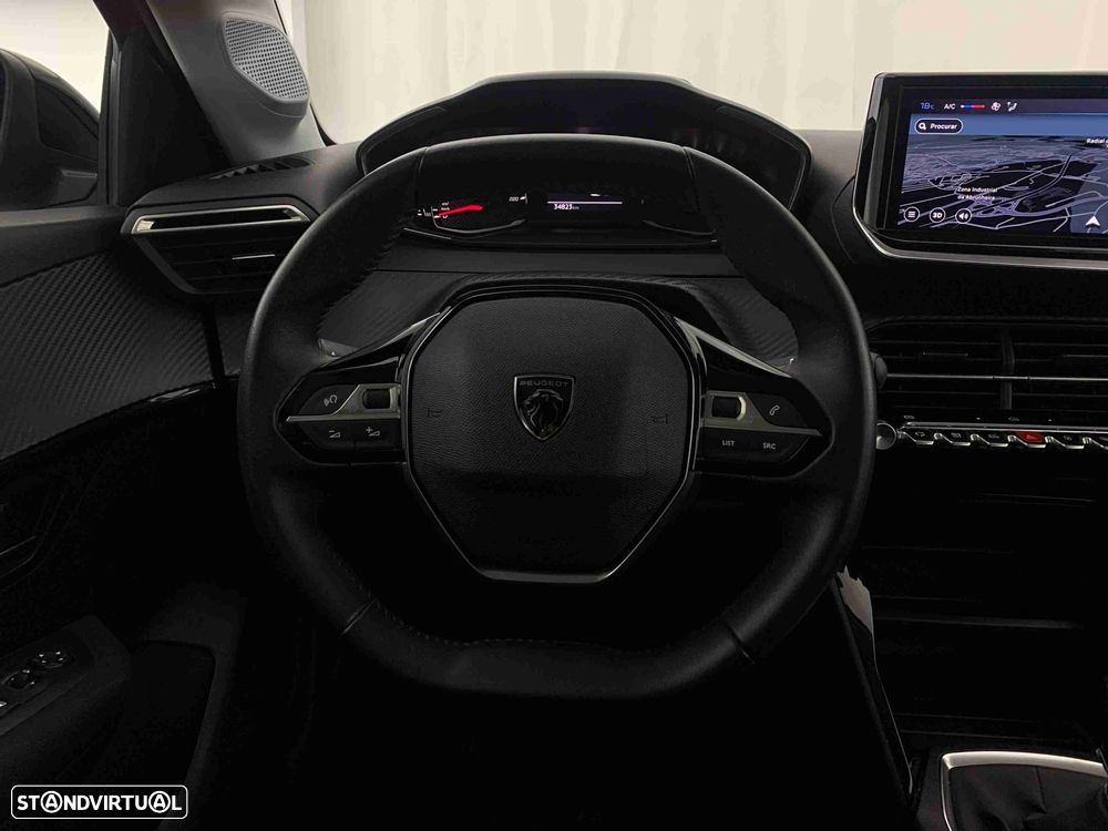 Peugeot 208 1.2 PureTech Active - 12