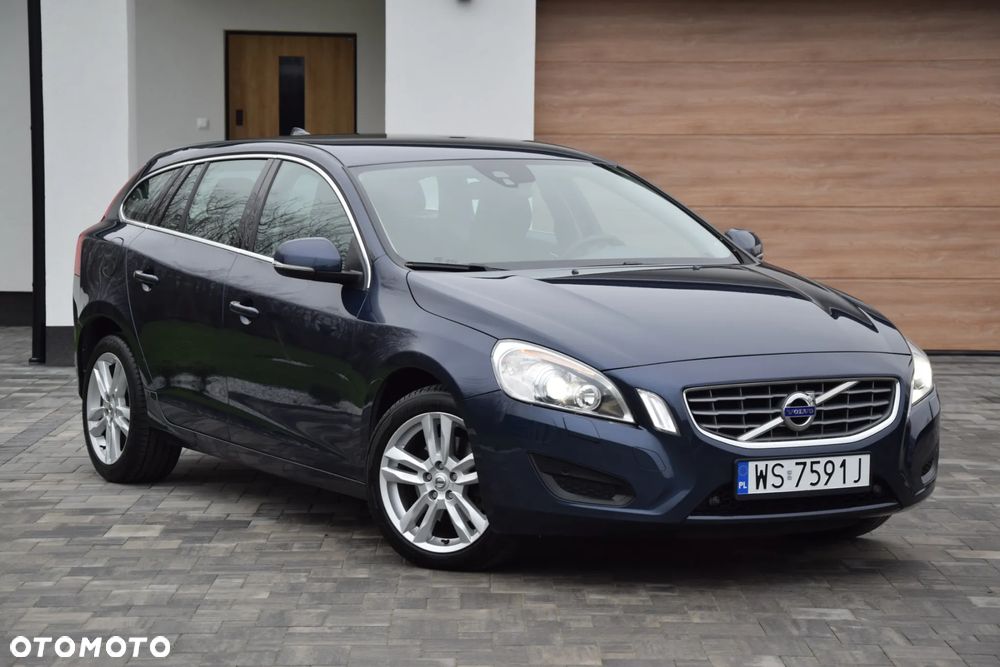 Volvo V60 D3 Momentum - 2