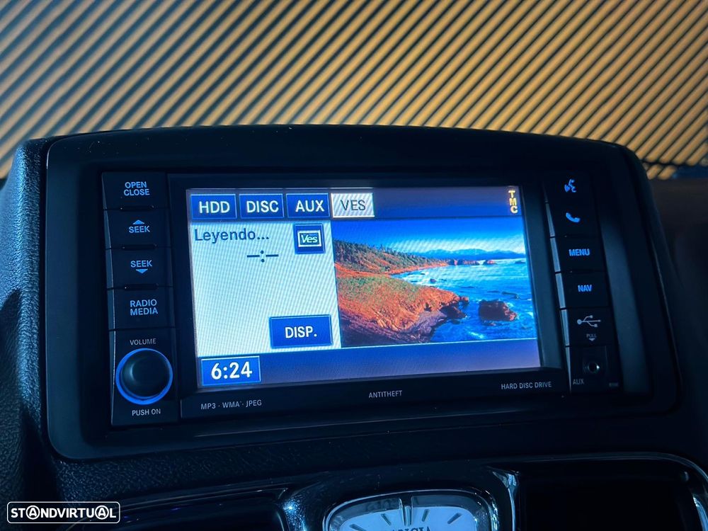 Lancia Voyager 2.8 CRD Platinum - 26