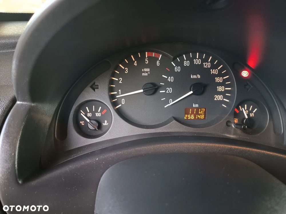 Opel Combo Tour Enjoy - 27