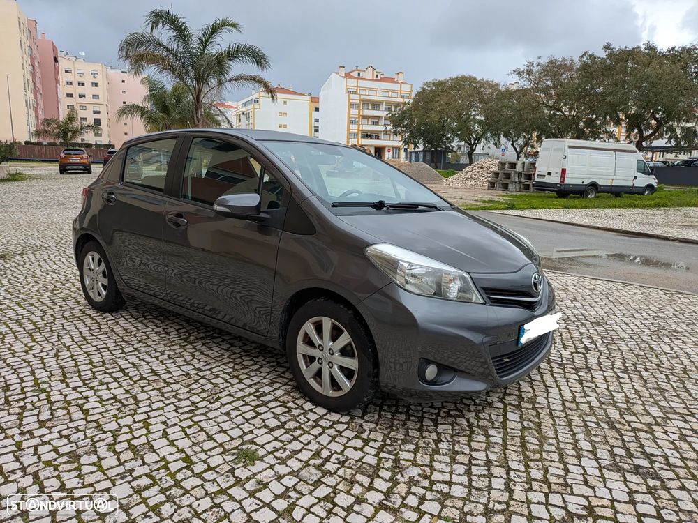 Toyota Yaris 1.0 VVT-i Comfort - 1