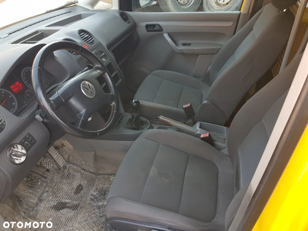 Volkswagen Caddy - 6