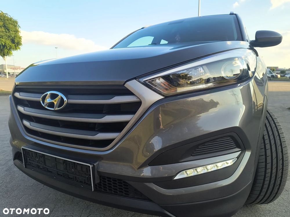 Hyundai Tucson 1.6 GDI BlueDrive Comfort 2WD - 19