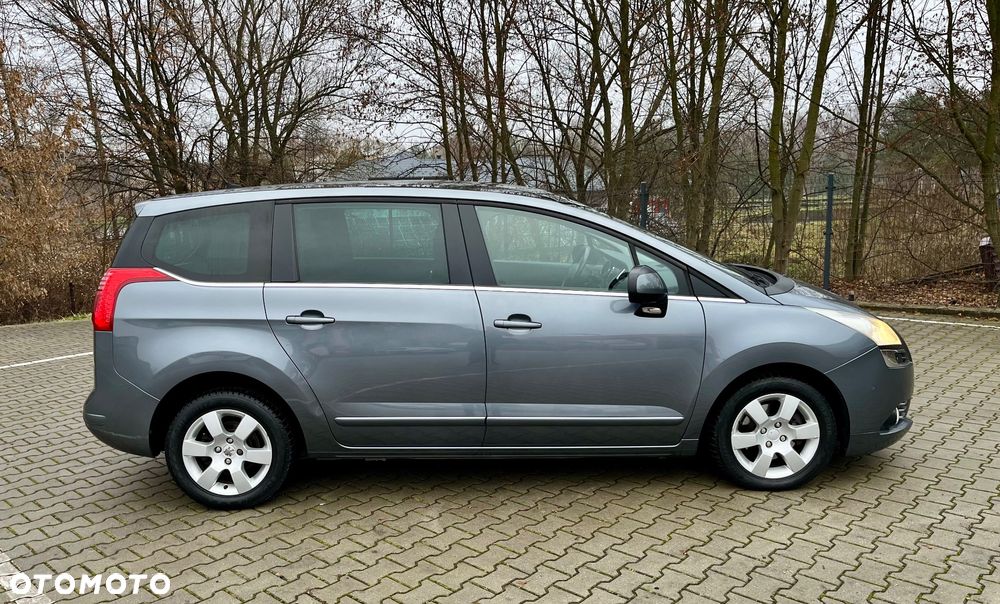Peugeot 5008 HDI FAP 150 Allure - 5