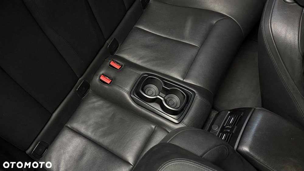 BMW Seria 2 M235i Sport-Aut - 32