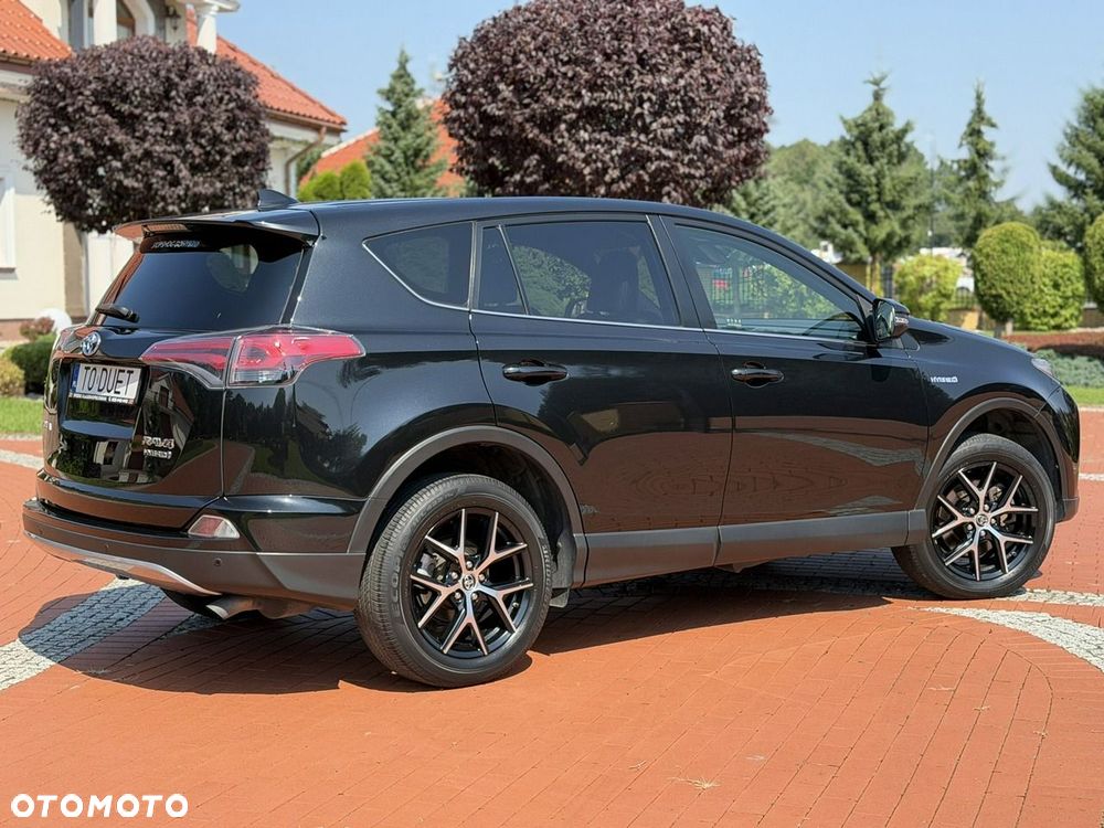 Toyota RAV4 - 11
