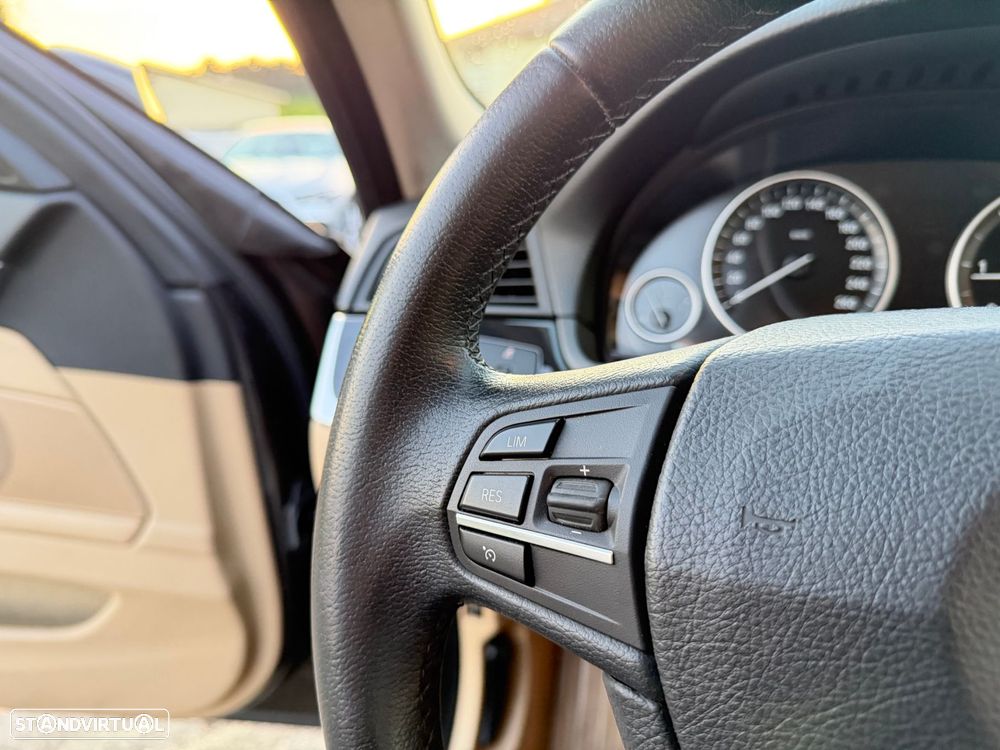 BMW 520 d Auto - 22