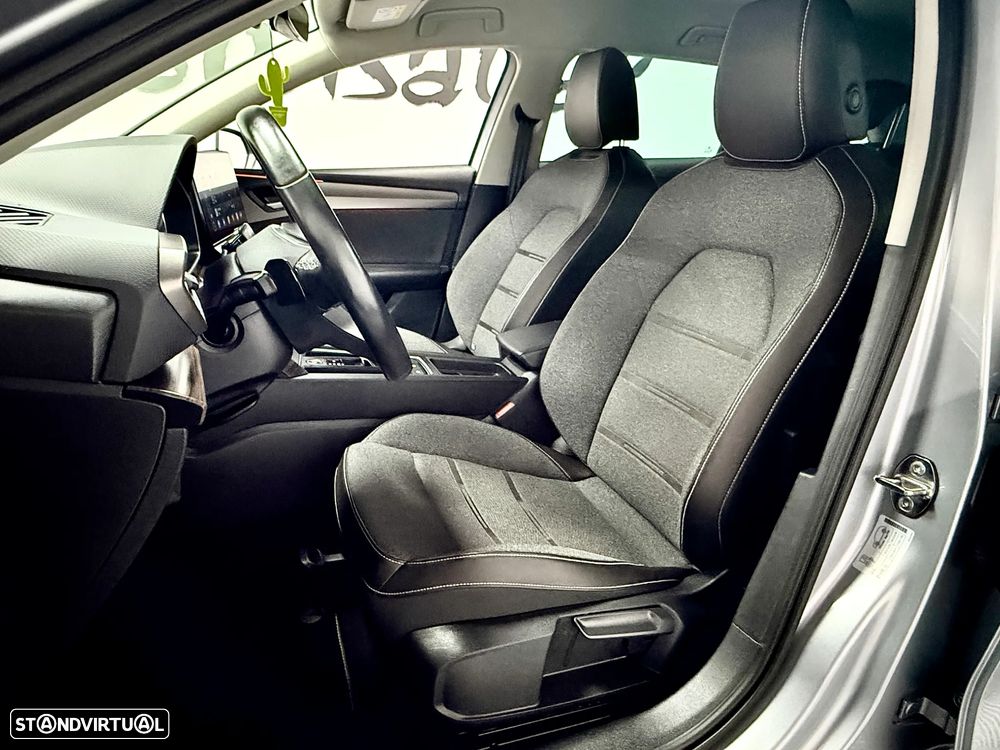 SEAT Leon 1.4 e-Hybrid DSG Xcellence - 37