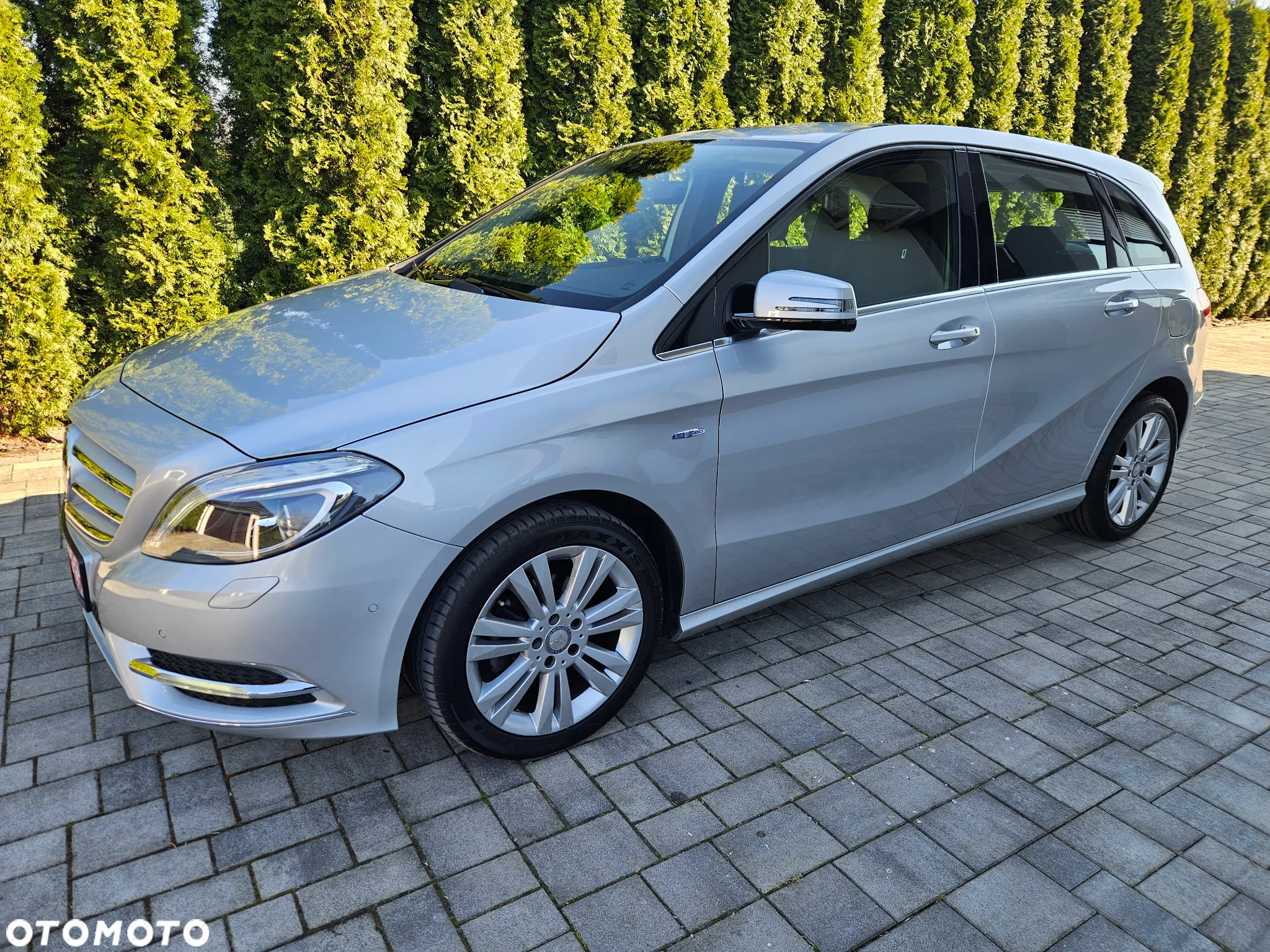 Mercedes-Benz Klasa B 180 (BlueEFFICIENCY) - 5