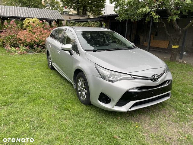 Toyota Avensis - 3