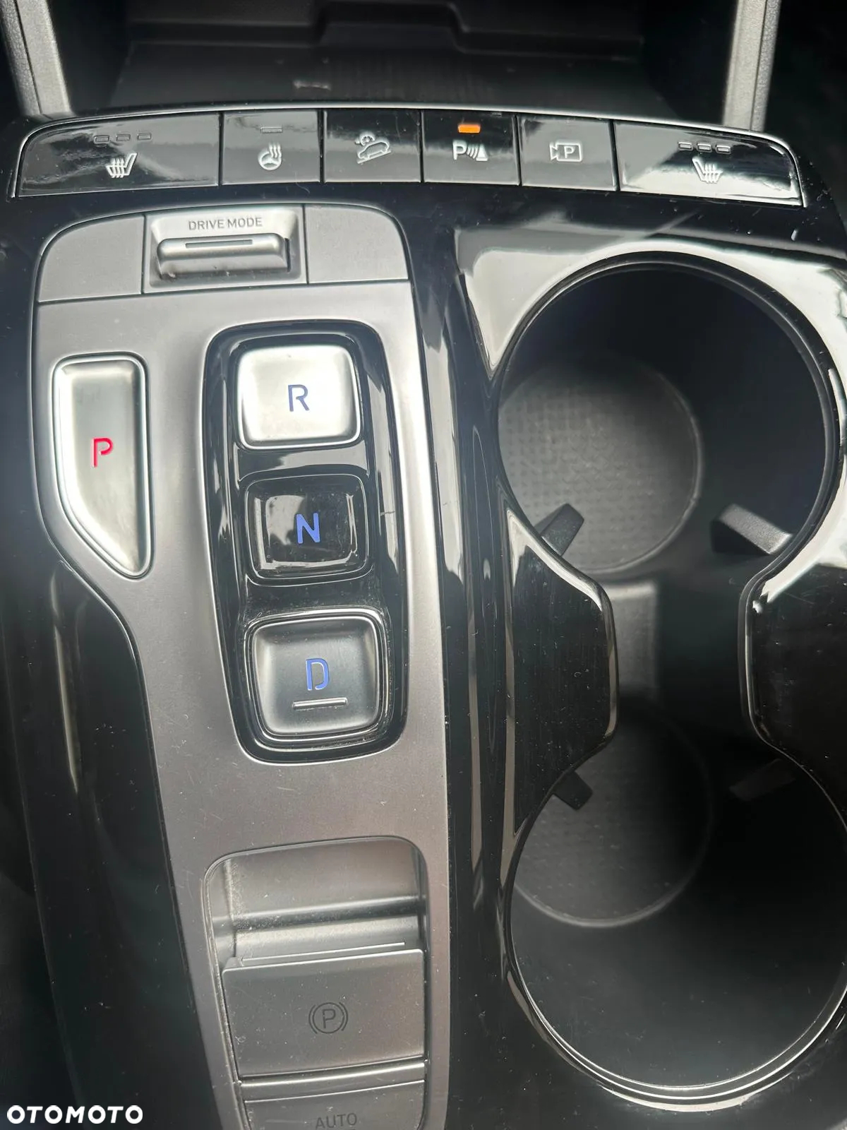 Hyundai Tucson 1.6 T-GDi HEV Executive 2WD - 11