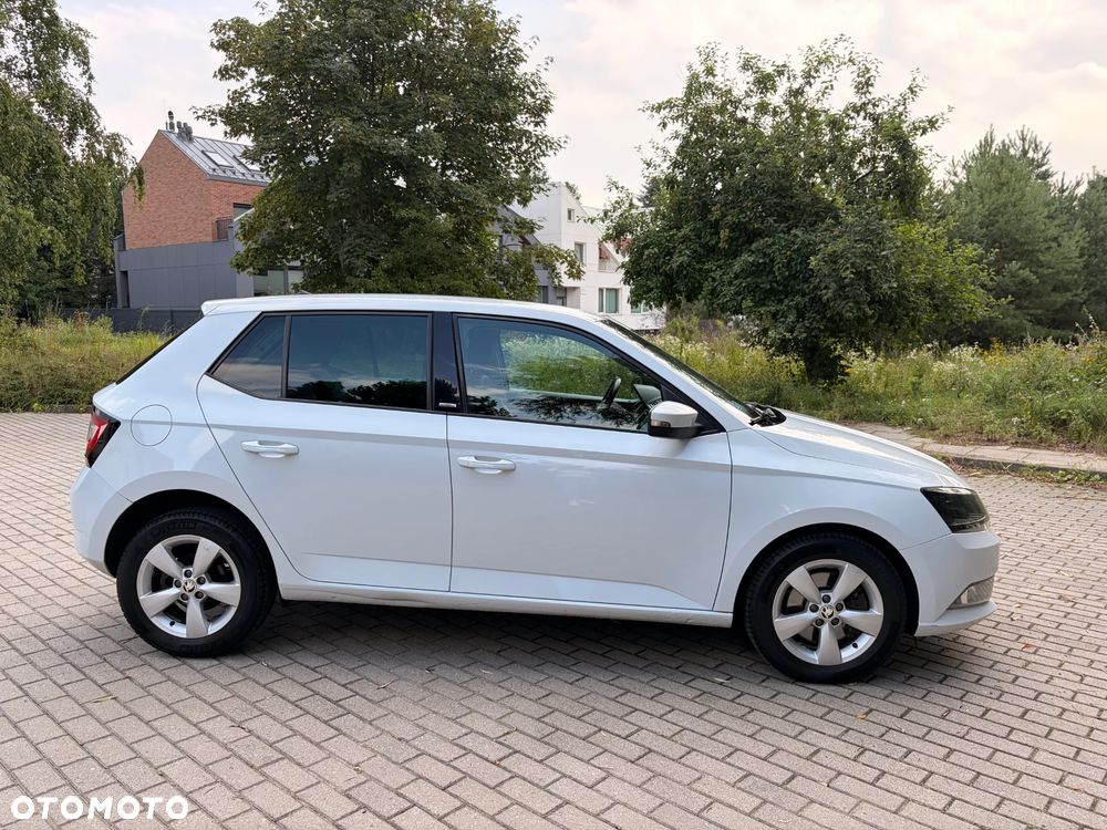 Skoda Fabia - 6