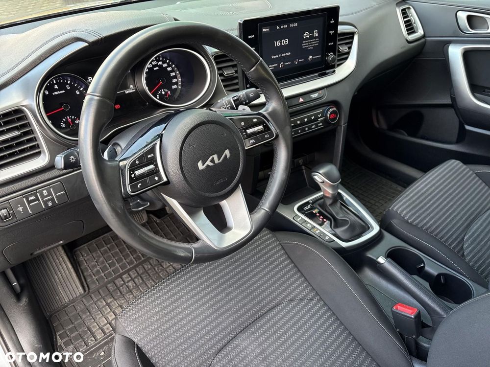 Kia Ceed 1.5 T-GDI M DCT - 9