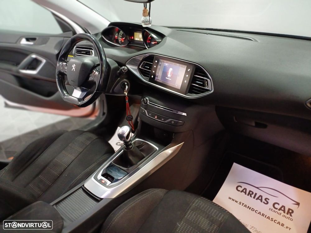 Peugeot 308 1.6 BlueHDi Allure - 21