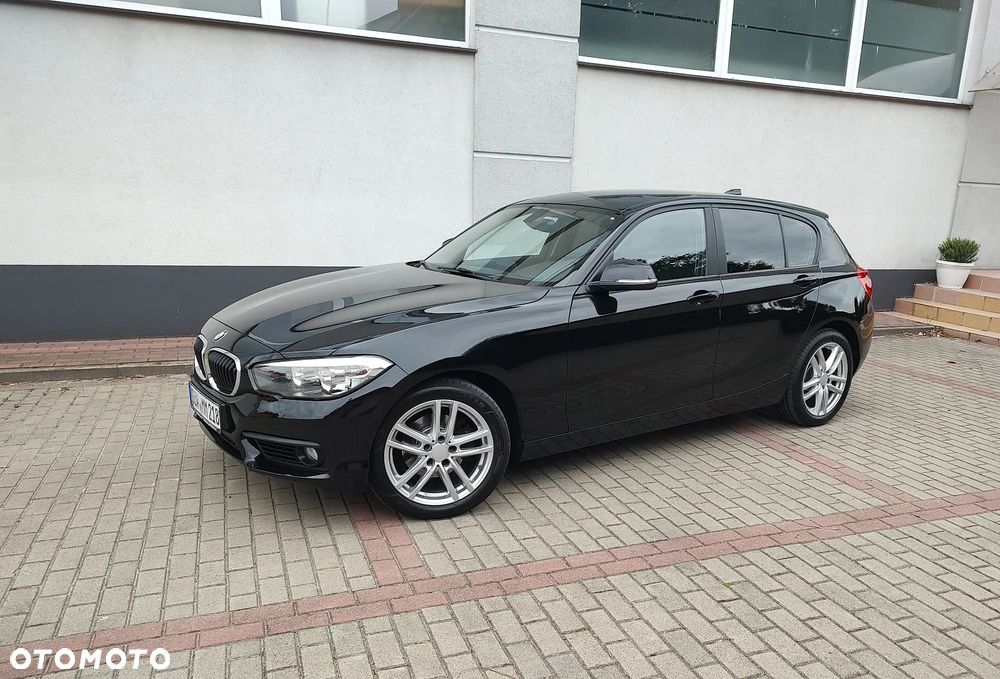 BMW Seria 1 120i Advantage - 2
