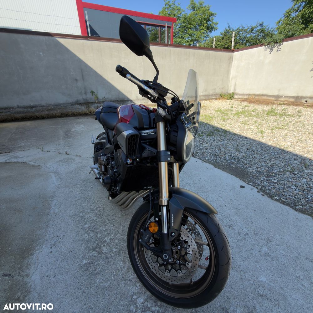Honda CB 650R - 22