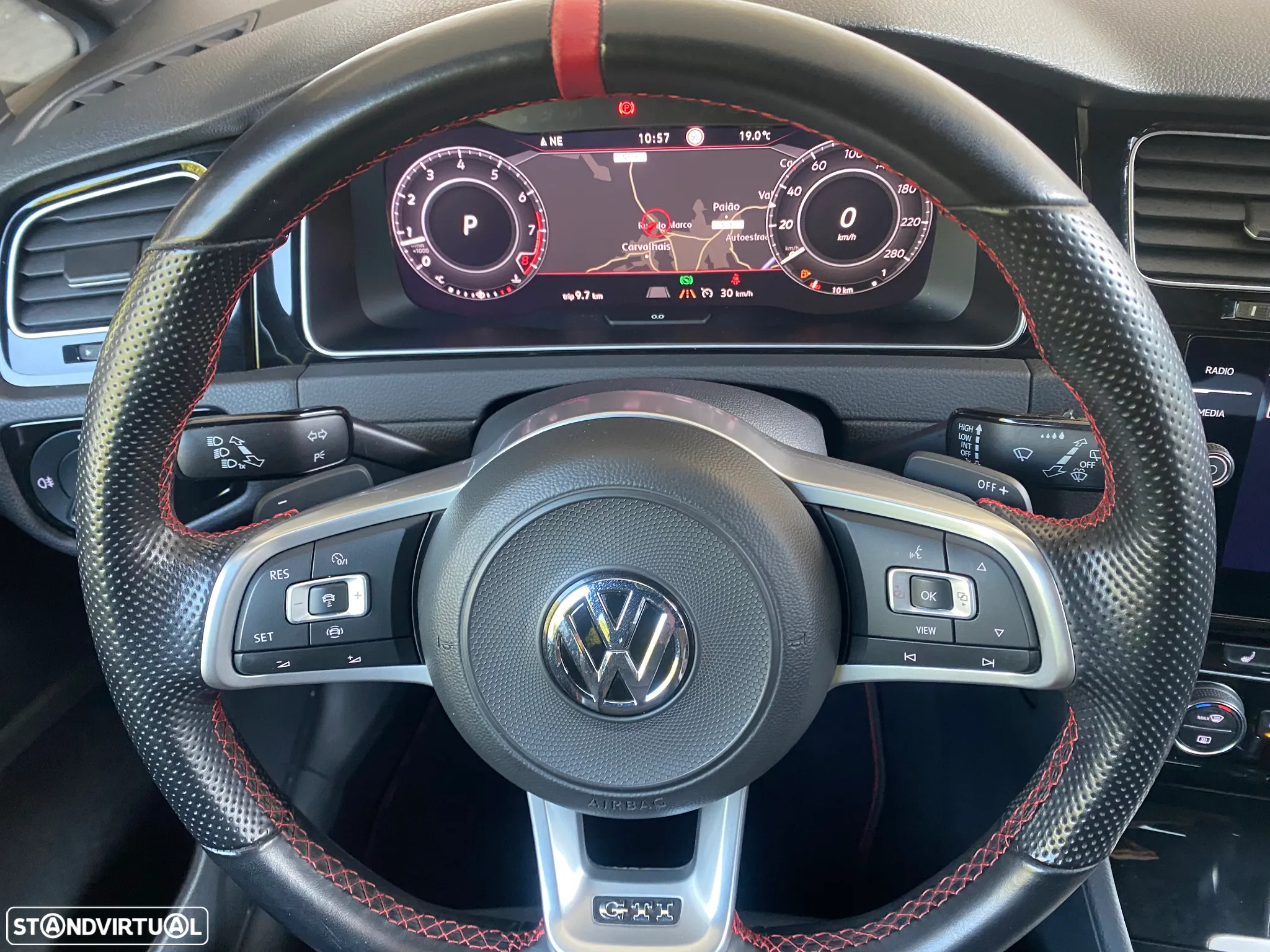 VW Golf 2.0 TSI GTi TCR DSG - 23