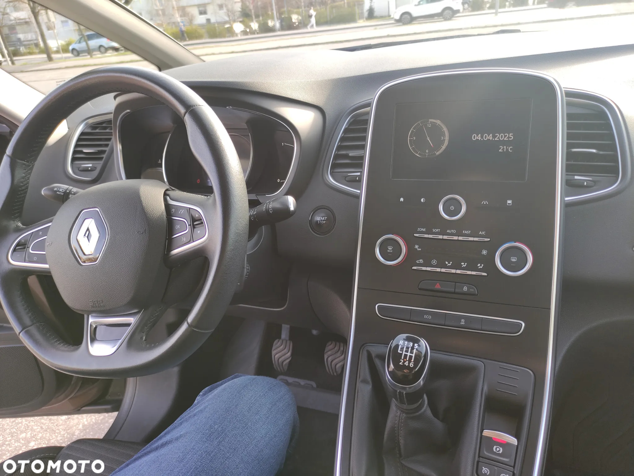 Renault Grand Scenic Gr 1.2 TCe Energy Zen - 15