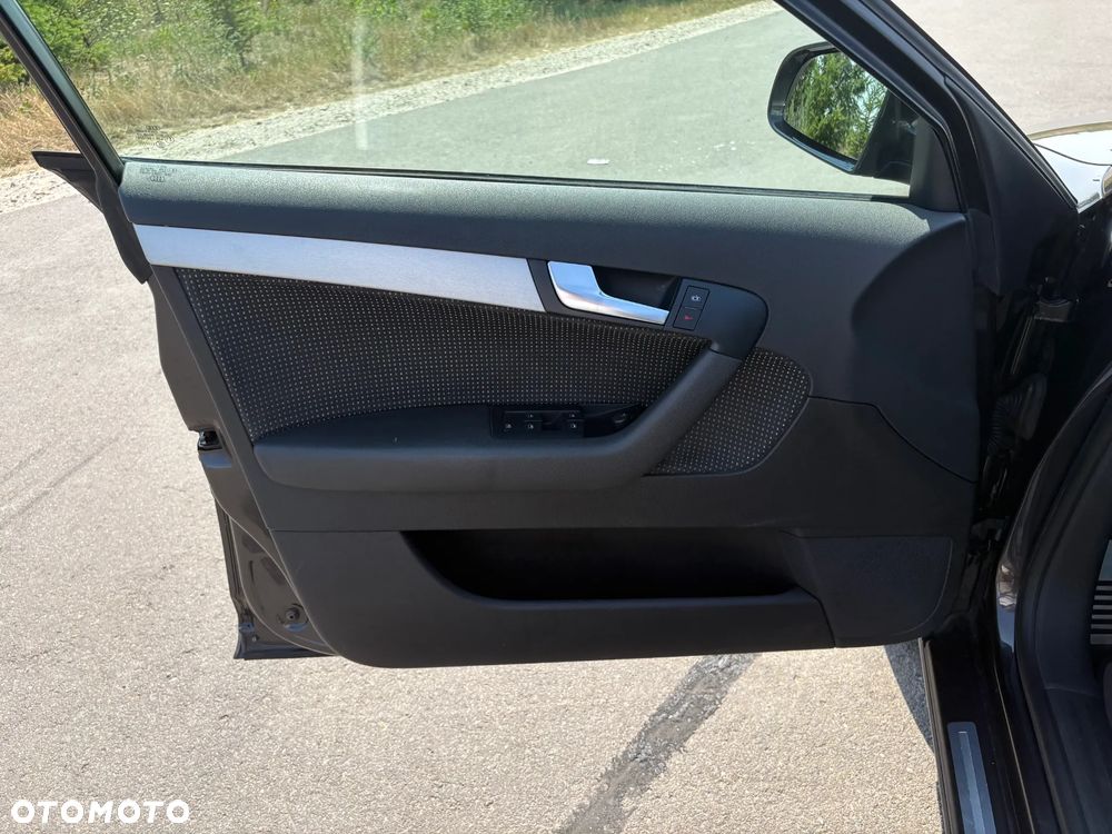 Audi A3 Sportback 2.0 TDI Ambiente - 25