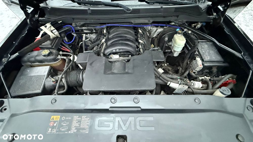 GMC Sierra - 30