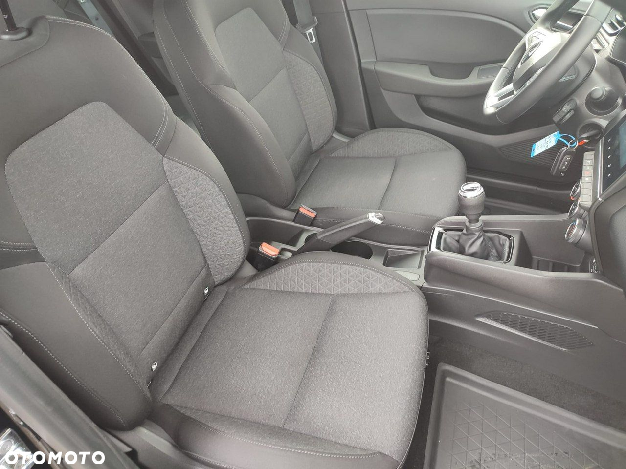 Renault Clio - 15