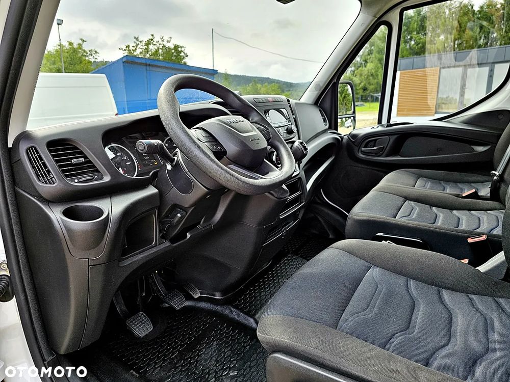 Iveco 35S16 - 12