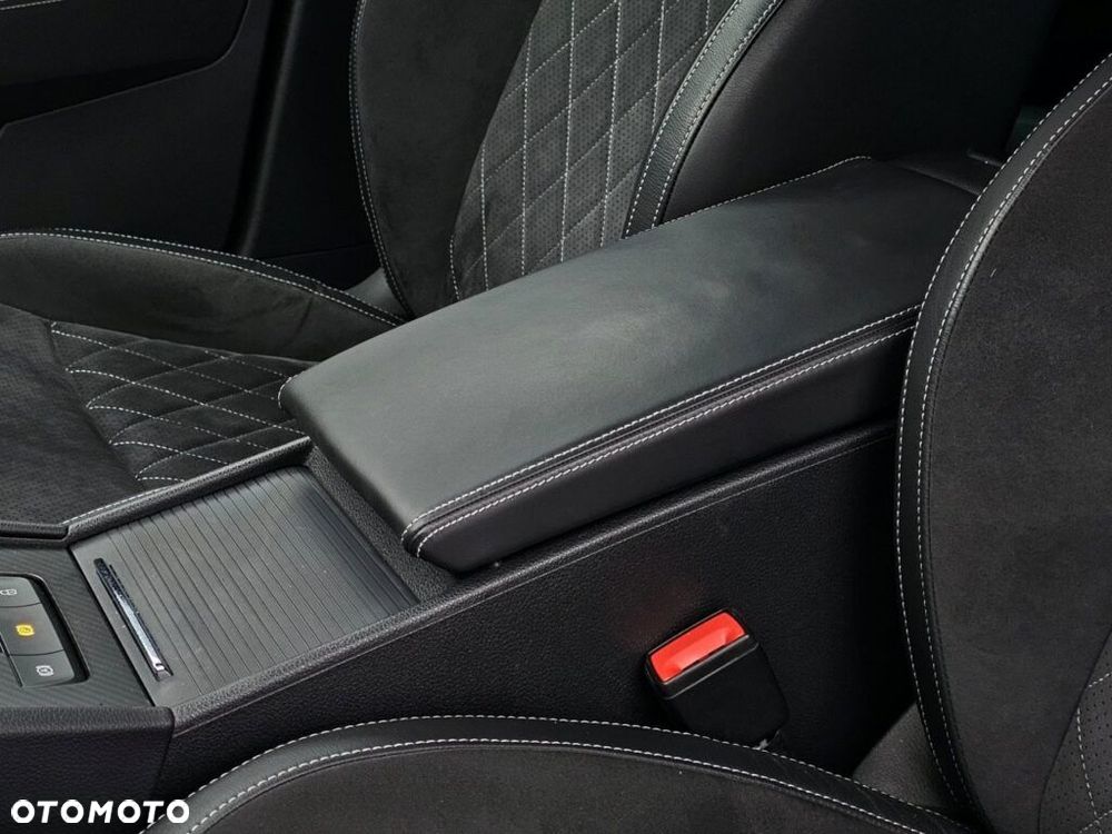 Skoda Superb 2.0 TSI Sportline DSG - 31