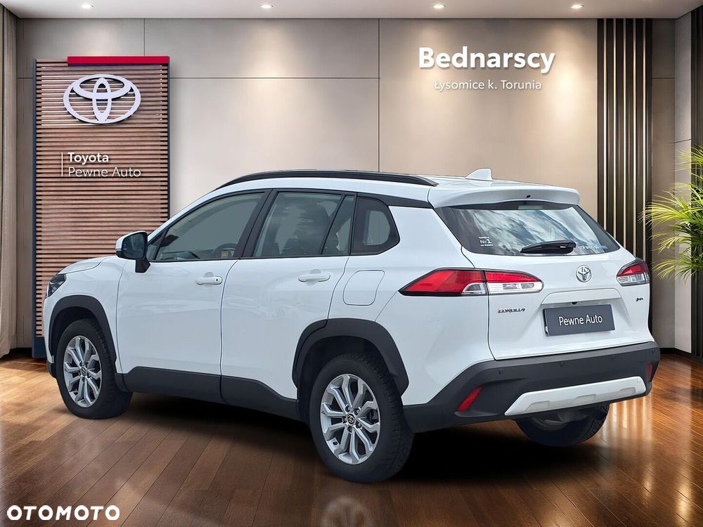 Toyota Corolla Cross - 3