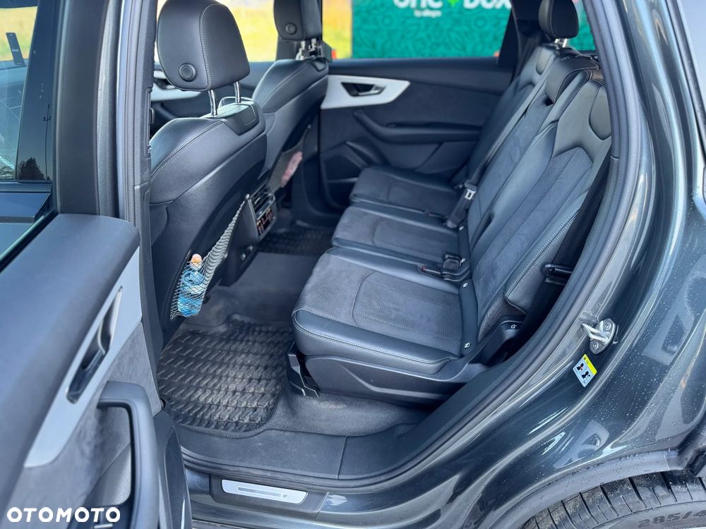 Audi Q7 50 TDI mHEV Quattro S Line Tiptr - 9