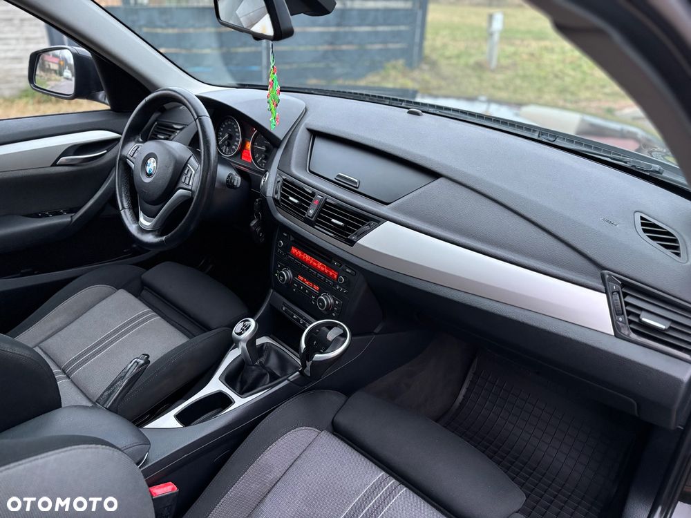 BMW X1 - 13