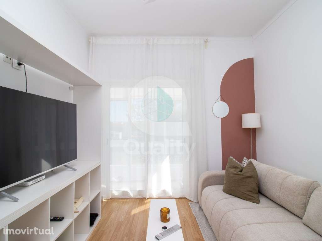 T2 Renovado em Frente ao Parque Zeca Afonso - Grande imagem: 3/35