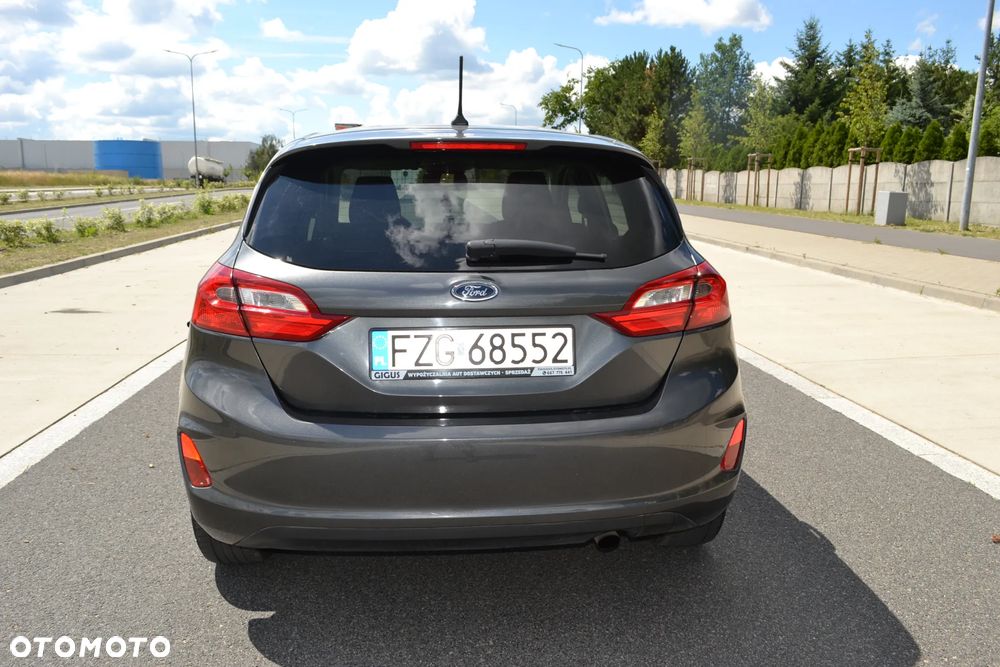 Ford Fiesta 1.5 TDCi ACTIVE - 8