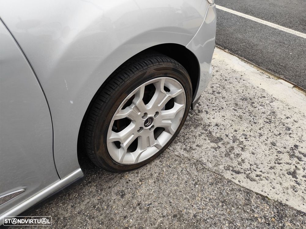 Citroën DS3 1.6 e-HDi Be Chic ETG6 - 8