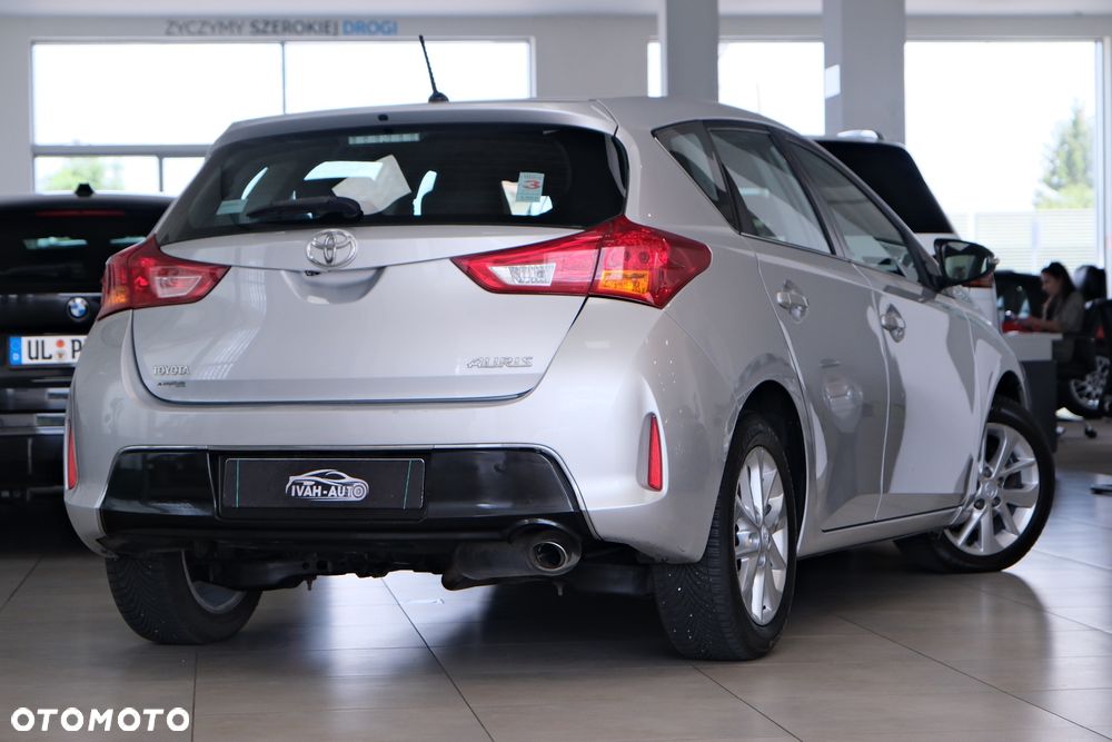 Toyota Auris - 15