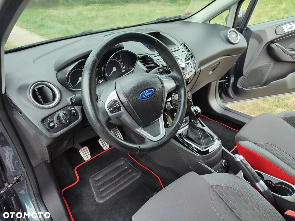 Ford Fiesta 1.0 EcoBoost STart-Stop ST-LINE - 22