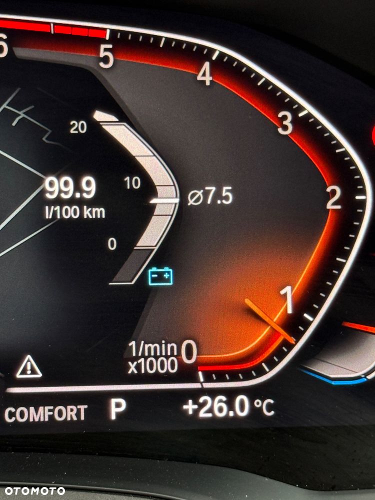 BMW Seria 3 320d M Sport - 27