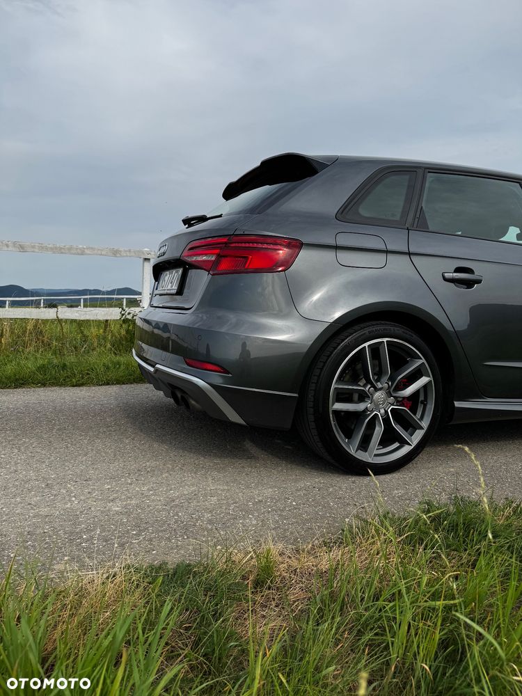 Audi S3 Sportback S tronic - 13